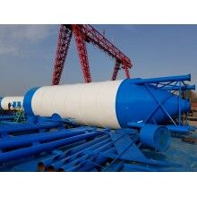 選擇鄭州恒源生產(chǎn)的水泥罐原因之三：型號全，有現(xiàn)貨